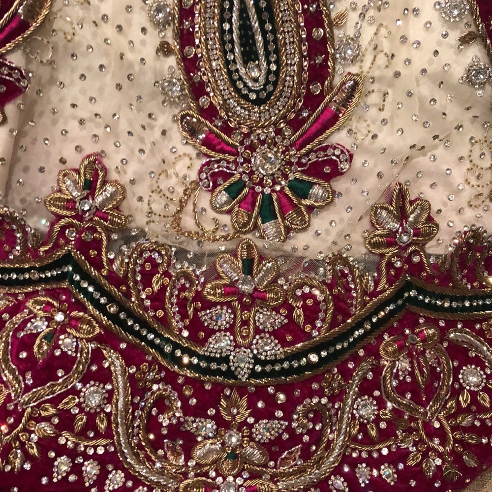 Wedding lehenga - Picture 8 of 8